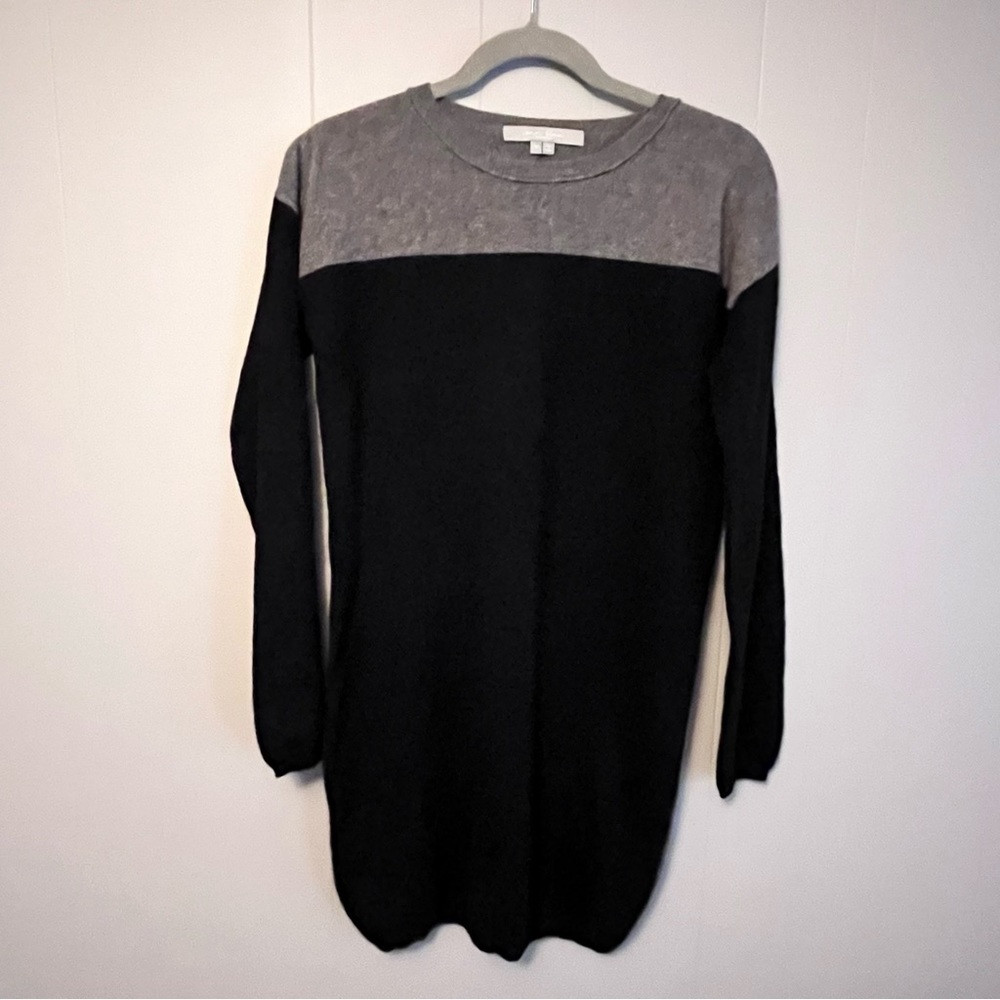 Sea Blue cashmere sweater tunic women’s Sz M color block black and gray